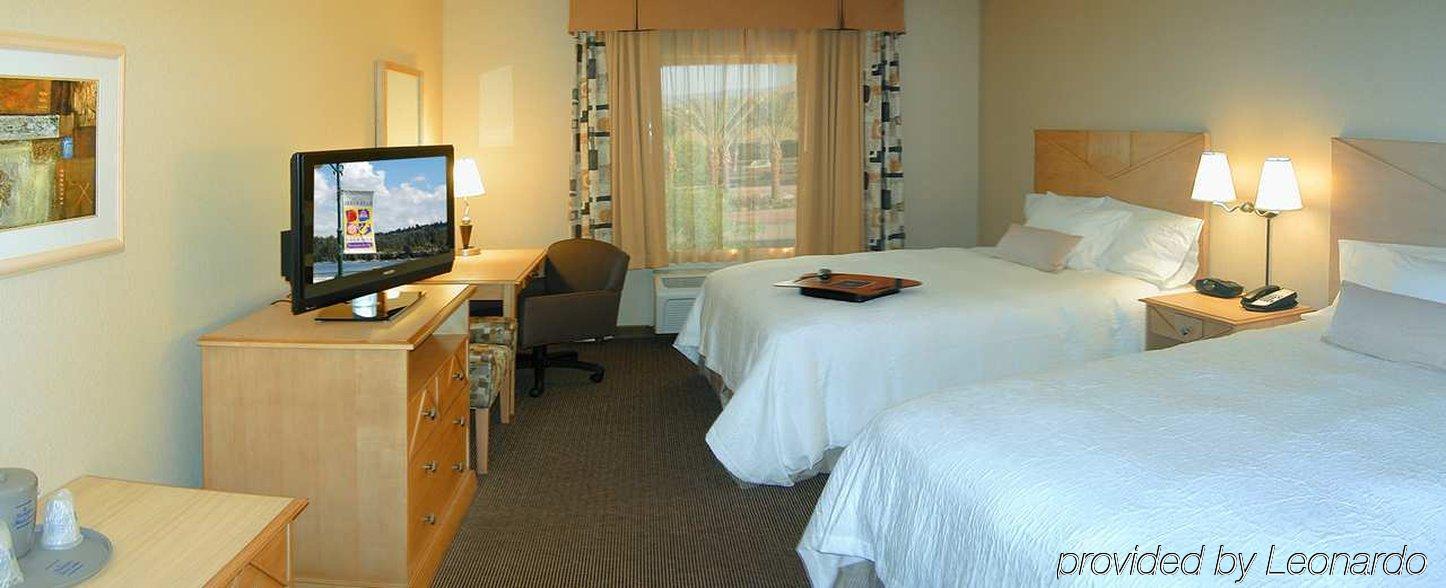 Hampton Inn & Suites Highland Сан-Бернардино Экстерьер фото