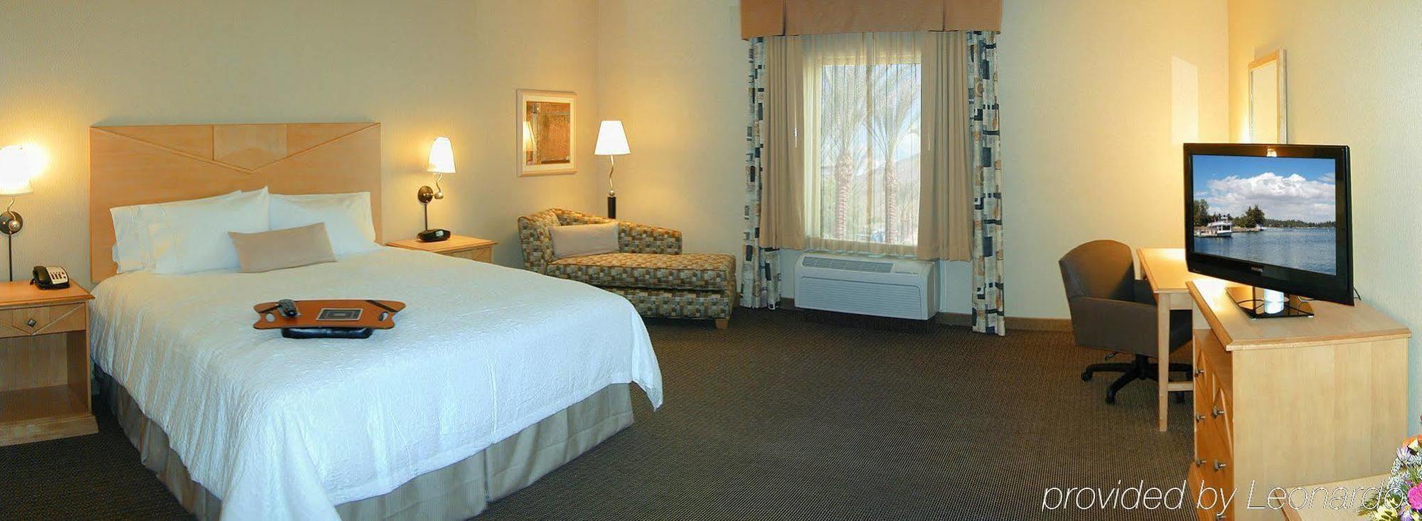 Hampton Inn & Suites Highland Сан-Бернардино Экстерьер фото